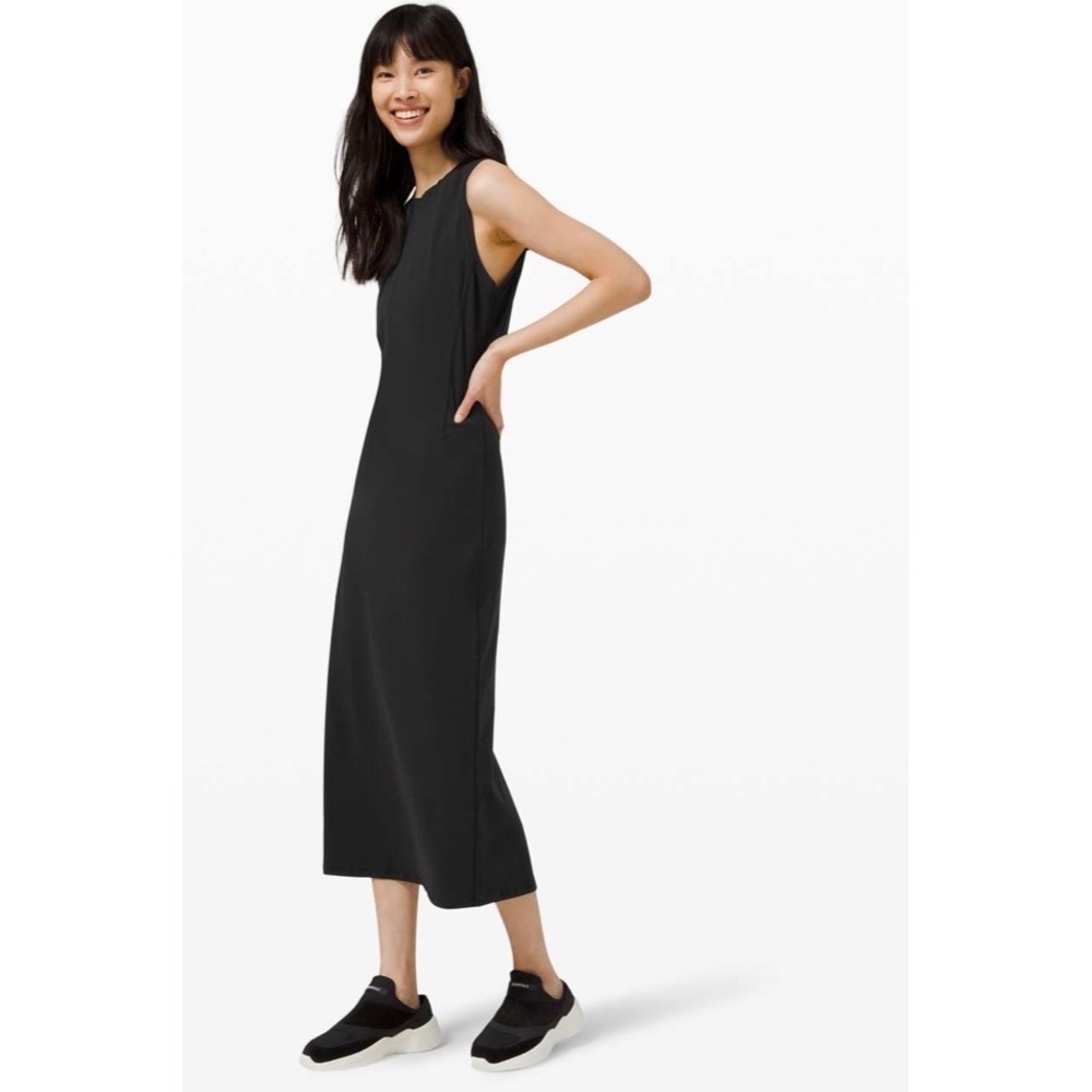 Lululemon All Aligned Midi Dress
Black Size 6 Excellent Condition